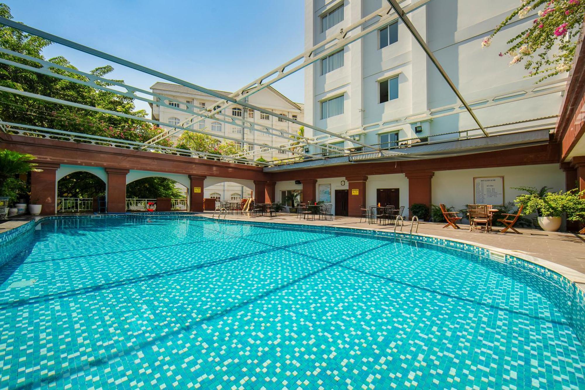 Lao Cai Star Hotel Exteriör bild